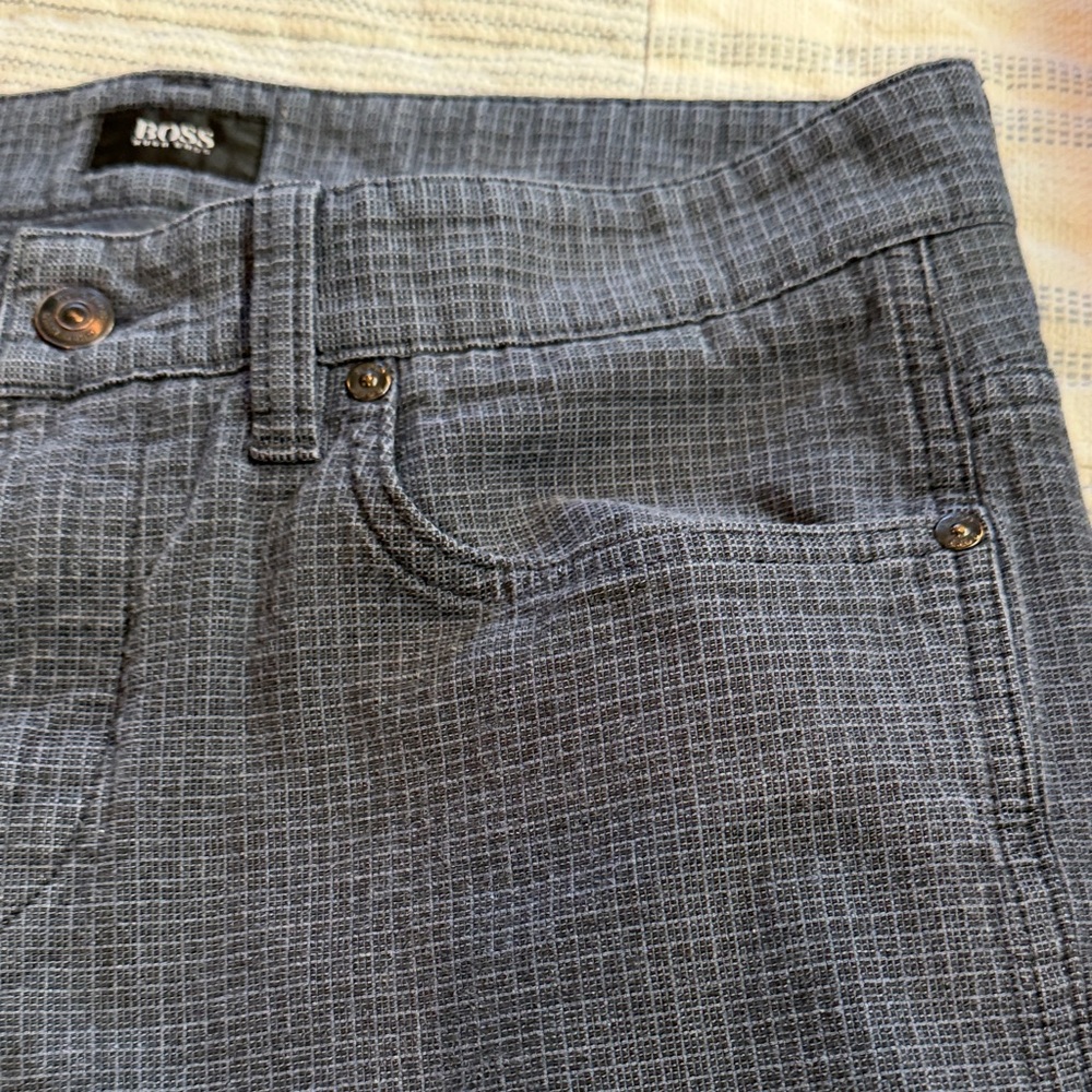 Boss Men's Gray Grid-Pattern Chinos - Picture 2 of 3